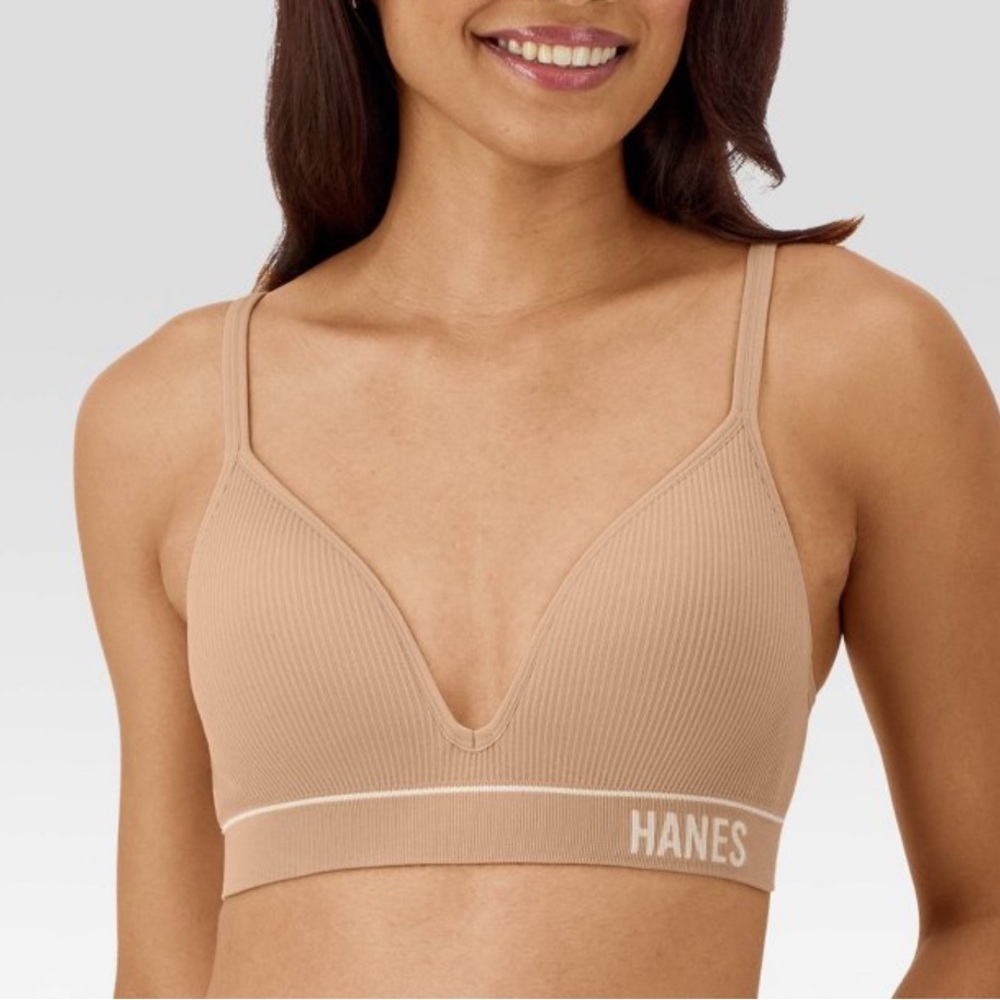 Hanes Originals Women’s Ribbed Seamless Contour Bra